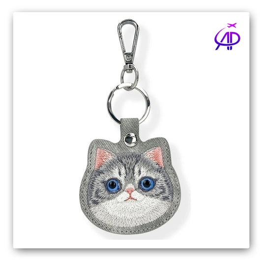 Nimmy Friends 'Blue-Eyed Kitten' Embroidered Keychain/Bag Charm